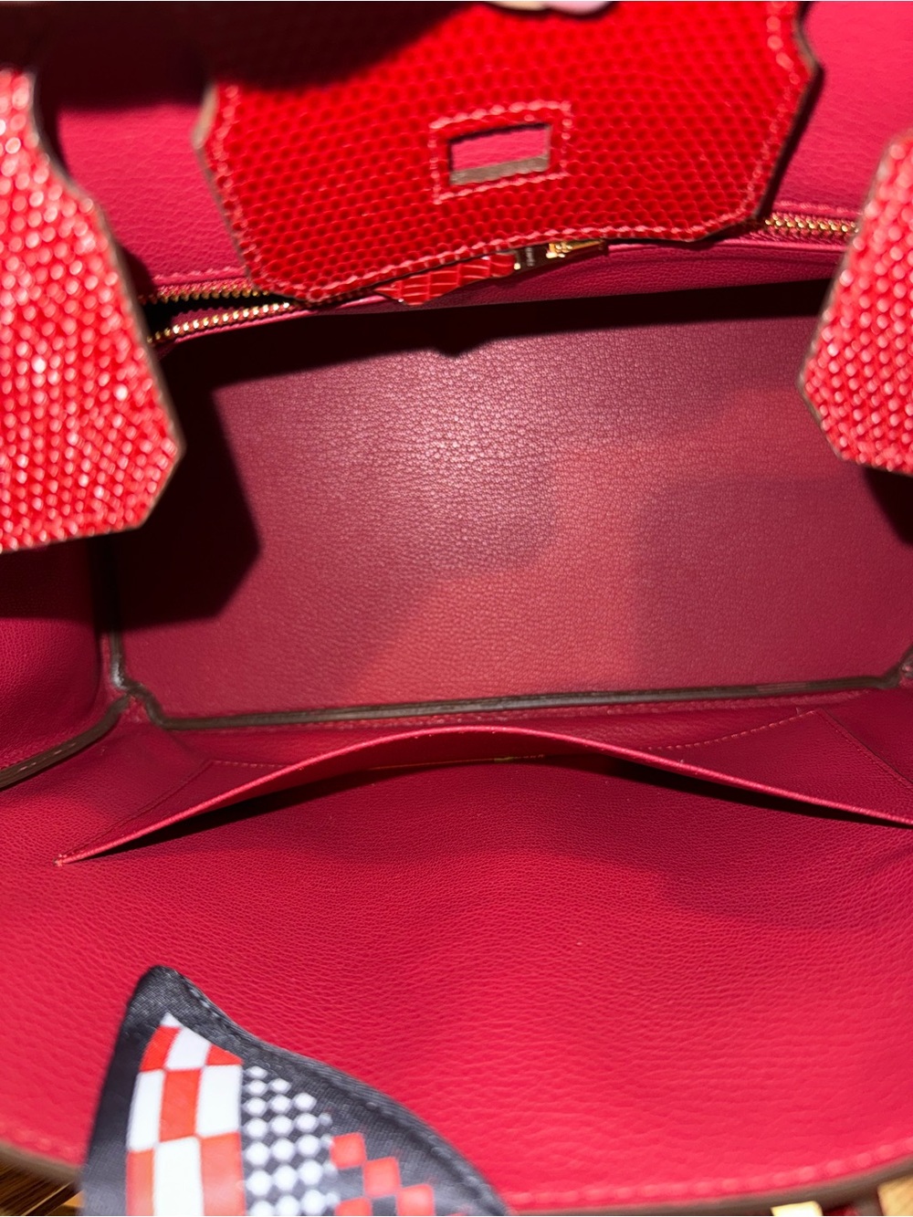 Elegant Embossed Lizard Rouge H Top-Handle Bag with Scarf Accent with ghw 30CM - Picture 4 of 9